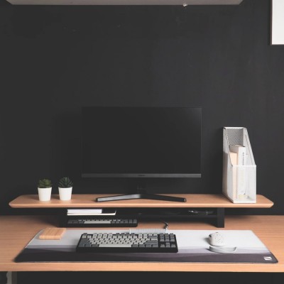 Noir Desk Shelf Monitor